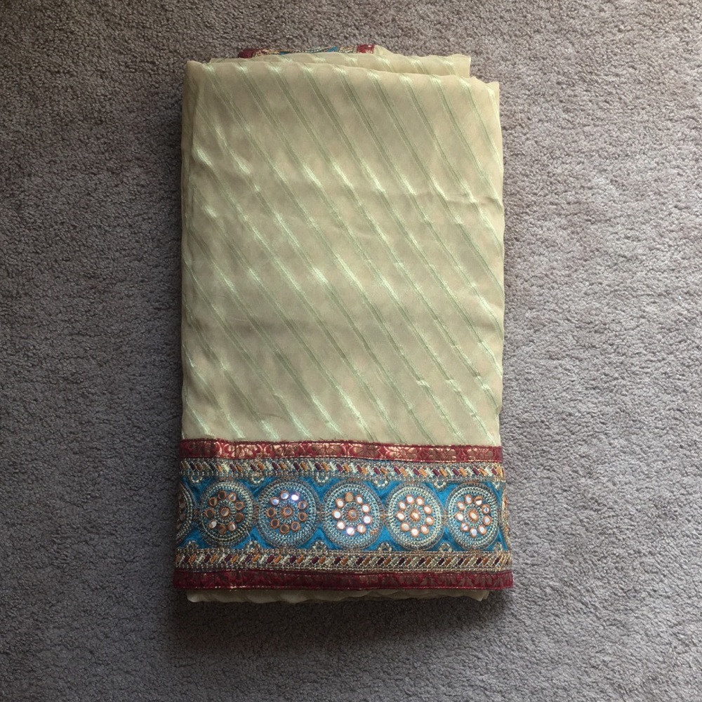 Indian saree brand new 朗朗朗